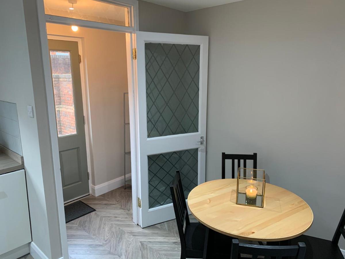 City Break Plush Pad, Walking Distance To City Centre Belfast Esterno foto