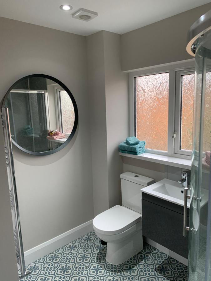 City Break Plush Pad, Walking Distance To City Centre Belfast Esterno foto