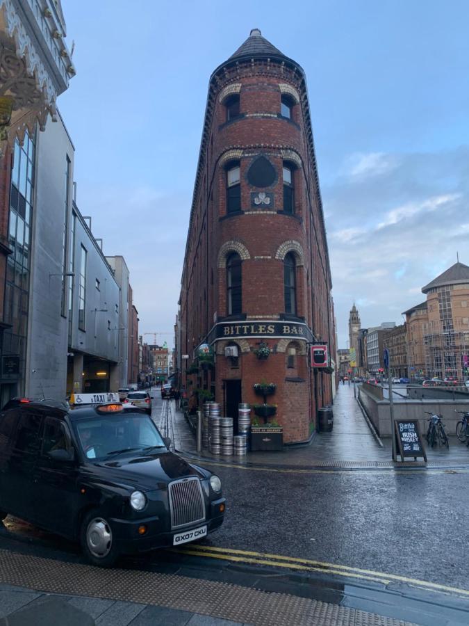 City Break Plush Pad, Walking Distance To City Centre Belfast Esterno foto