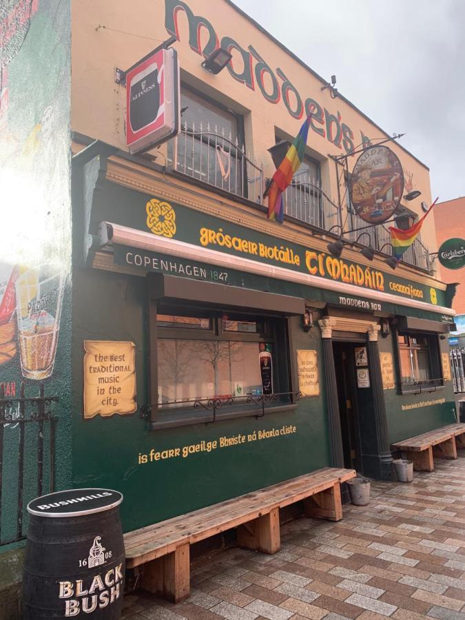 City Break Plush Pad, Walking Distance To City Centre Belfast Esterno foto