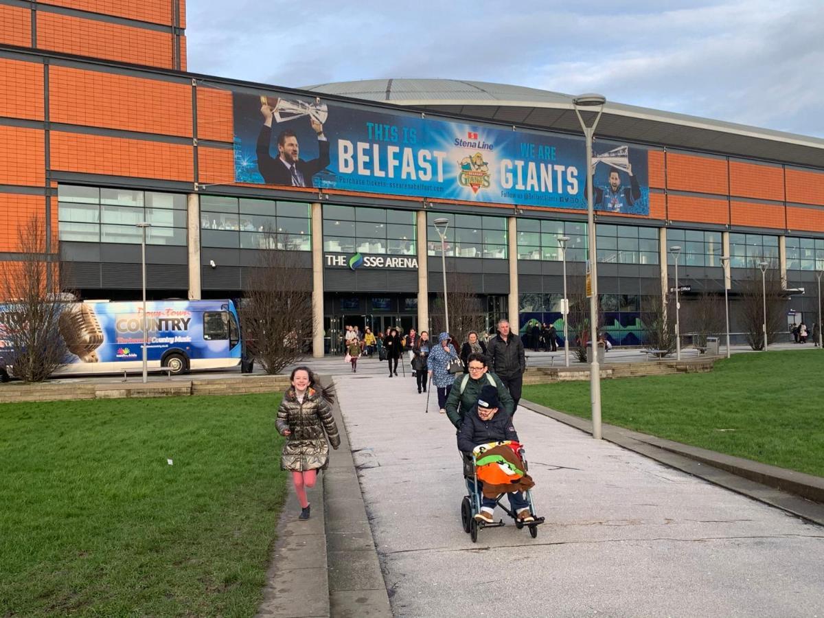 City Break Plush Pad, Walking Distance To City Centre Belfast Esterno foto